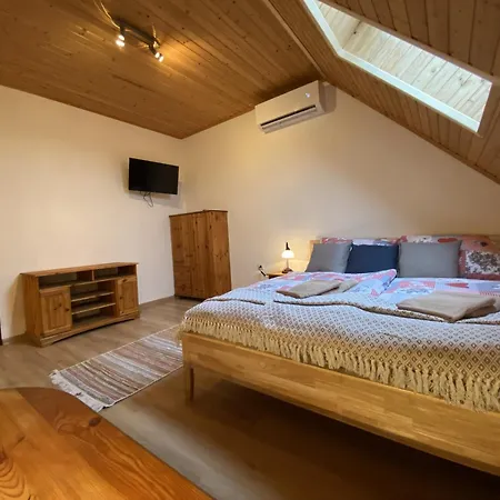 Panzió Harmony Bešeňová