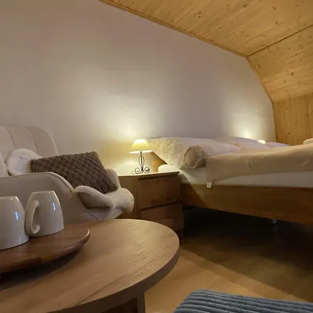 Harmony Nocľah s raňajkami Besenova
