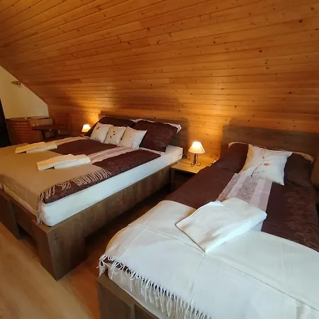 Harmony Nocľah s raňajkami Besenova
